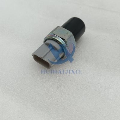 Датчик давления топлива ND499000-4441 для PC400-7 PC450-7 SA6D140E